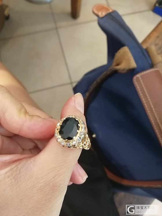 两枚造型各异的古董蓝宝石戒指_蓝宝石古董首饰