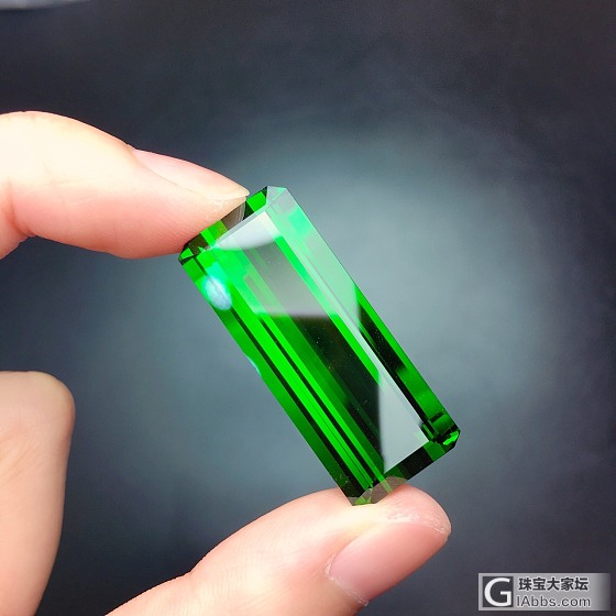 绿碧玺38.3克拉_刻面宝石碧玺