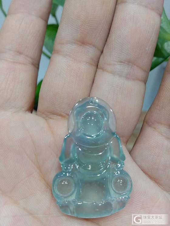 这样的翡翠能卖多少钱  有人要吗_挂件翡翠