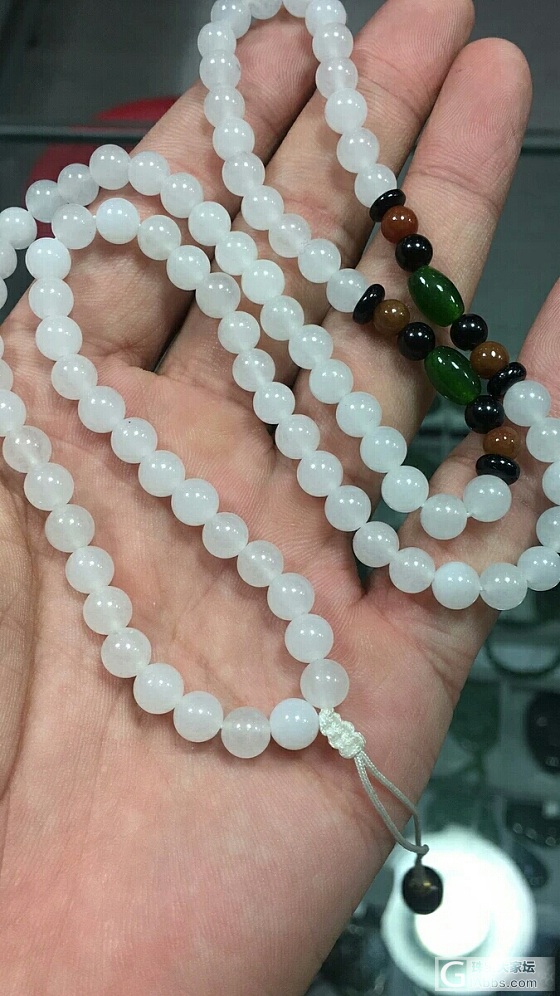 这个什么料_珠串和田玉