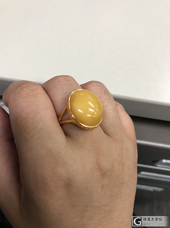 小玩具，拿不动大的，小精品也不错。_戒指蜜蜡