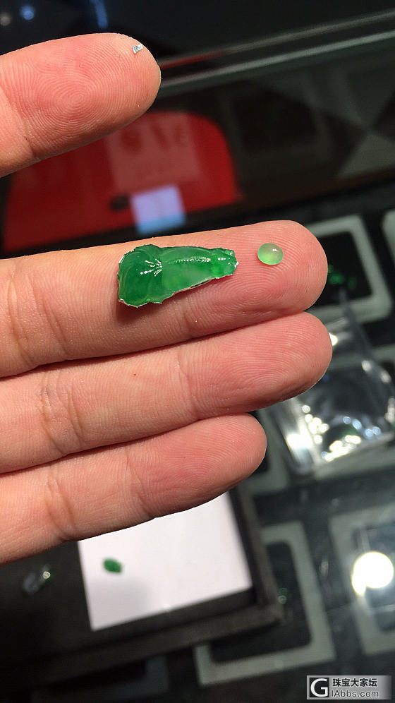 每次看到这些绿绿的就挺开心的_翡翠