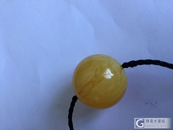 这颗怎么样呢！好像9克，有多大尺寸不记得了_配件琥珀蜜蜡