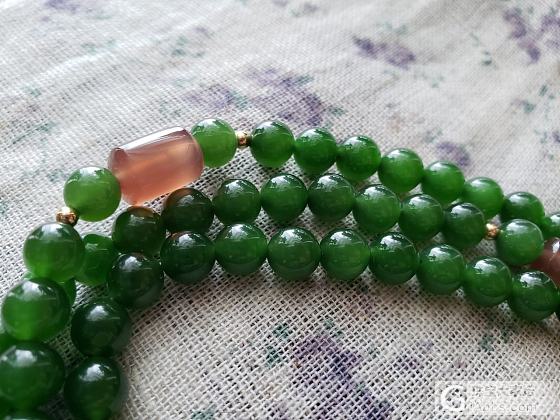俄碧冰地菠菜绿  搭的盐源牡丹珠  三通佛头是紫调冰南红_珠串碧玉