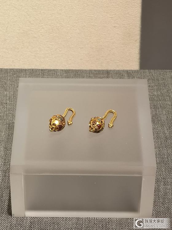 西博的大唐金银玉饰_博物馆古董首饰翡翠金