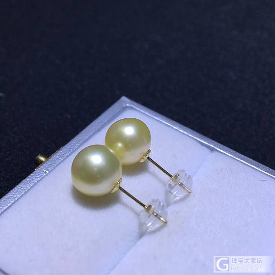 特惠南洋金珠基础款耳钉  9-10mm天然南洋金珠基本圆强光无暇或基本无暇  1..._有机宝石