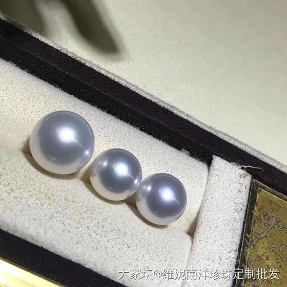 高品质澳白套装 
大珠子13-14，对珠11-12mm，都是高品质，正圆 孔后无瑕_珍珠