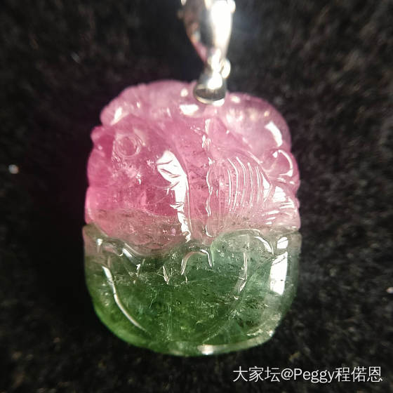 西瓜自然光下，美丽俏佳人_挂件碧玺