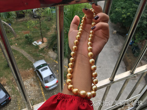 天然南洋变态浓金，今天要下雨没有太阳拍的效果！实物真的更好看😍_珍珠