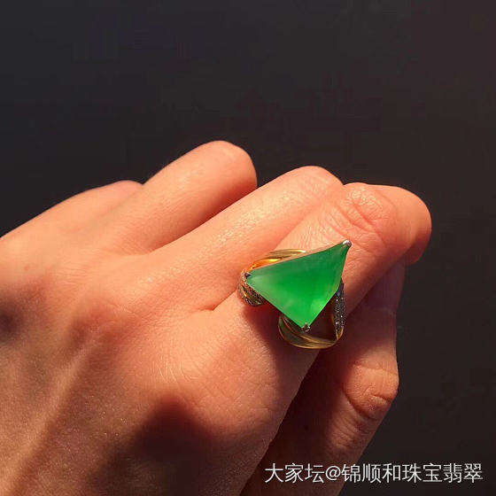 情传美玉，玉润真情_戒指翡翠
