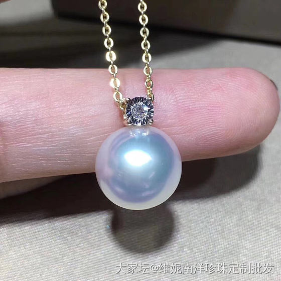 澳洲白珠，11~12mm，近正圆，正面无暇，背面极微瑕，特强光，性价比超高，18..._挂件珍珠