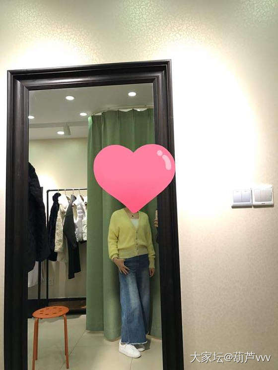 最近入的羊绒衫们_穿搭