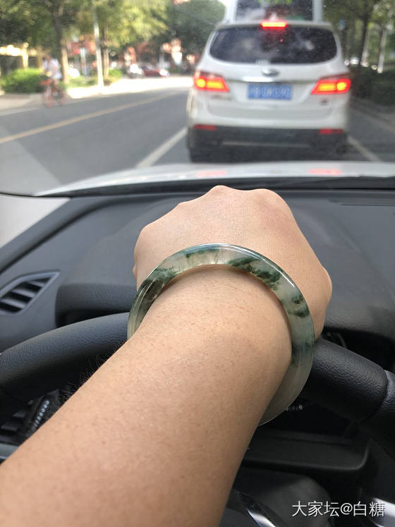 半面美人_手镯翡翠