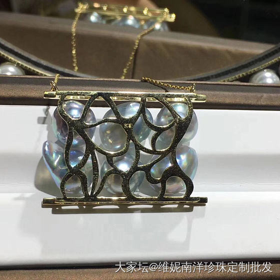 日本成品
奇形怪状巴洛克吊坠项链  纯天然珠  无调色 天然色    焕彩光  ..._珍珠