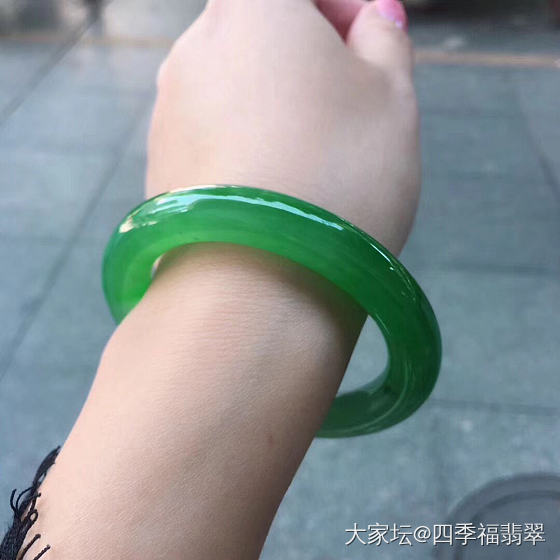 倾国倾城，美哉_手镯翡翠