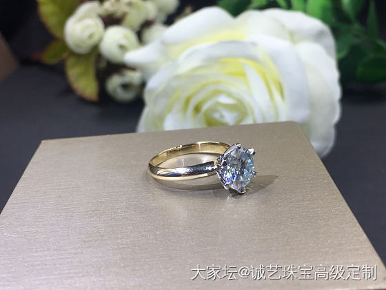 大莫桑钻戒💍_莫桑石戒指