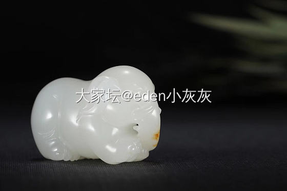 被肥油油的小象萌到了_挂件和田玉