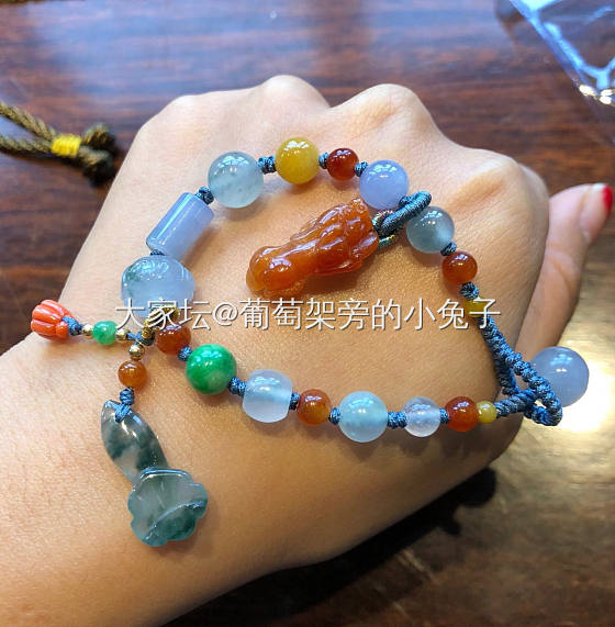 各色翡翠珠串，戒指、挂件，乱搭风_珠串翡翠