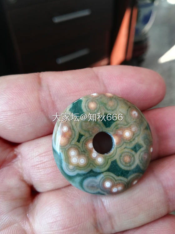 有玩这个的吗_挂件玉髓玛瑙
