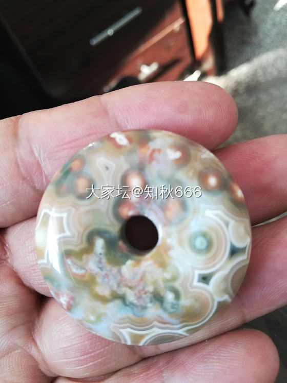 有玩这个的吗_挂件玉髓玛瑙