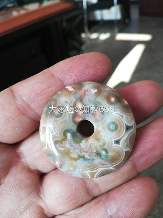 有玩这个的吗_挂件玉髓玛瑙