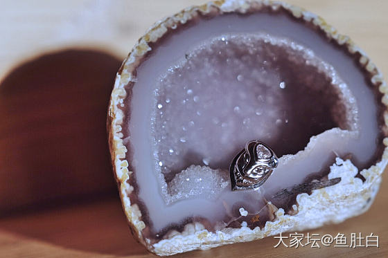 求助，足金和足银到底戴哪种养耳洞啊？！_耳钉金银