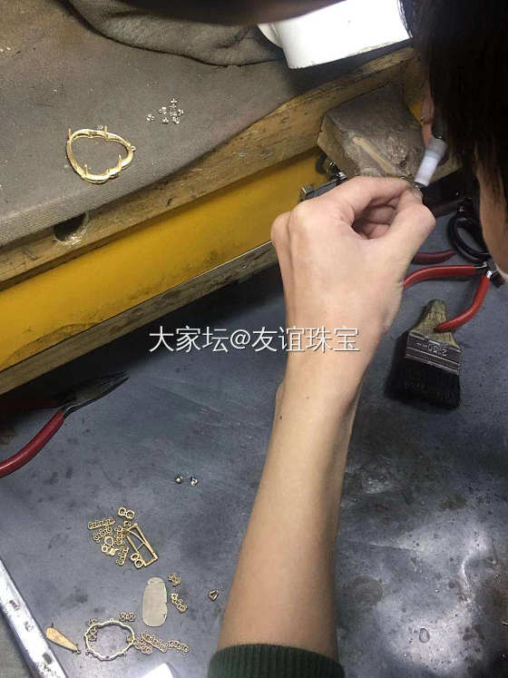 关于珠宝的制作过程_镶嵌