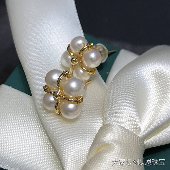 天然淡水珍珠耳钉，🍀14Ｋ注金材质，简单大方_有机宝石