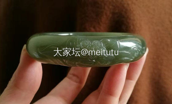 油青，湖水青，哪个名字更好？_挂件手镯和田玉
