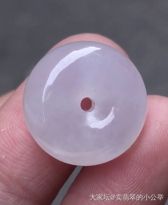 有这种肥扣造型的闲置吗？碧玉翡翠都行～_玉石