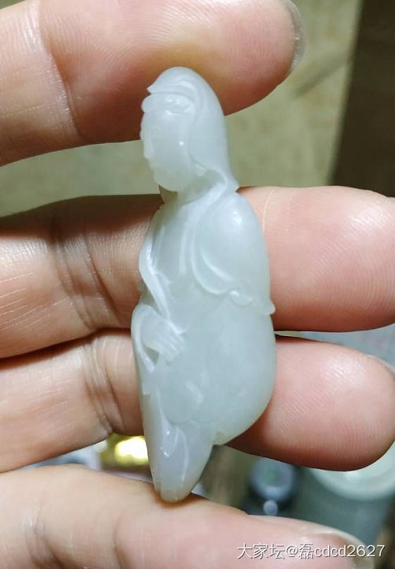 圆雕观音_玉工