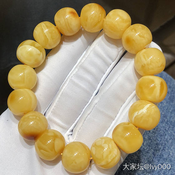 黄花蜡老型手串_珠串琥珀蜜蜡