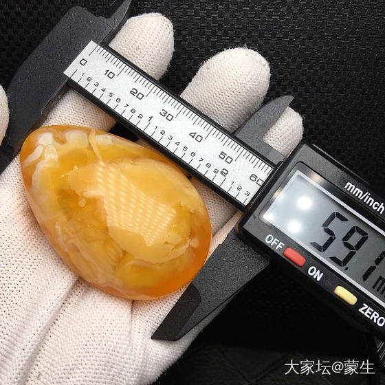 妖孽水滴吊坠_琥珀蜜蜡
