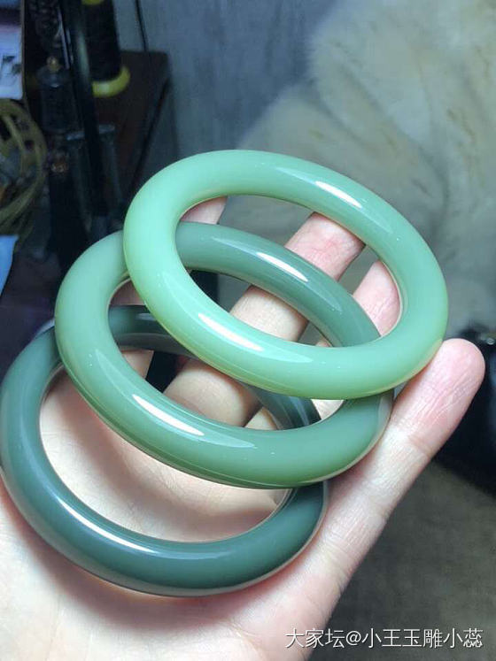 你中意哪款手镯呢？_手镯和田玉