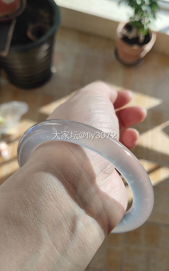 今天戴的20190102_手镯玉髓玛瑙