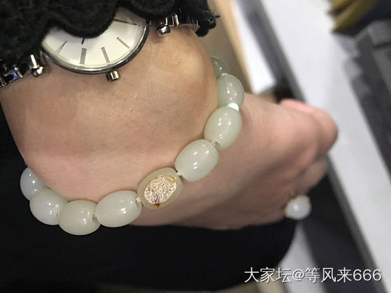 几年前买的 这是什么料子啊_和田玉