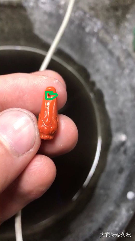我定做了一个南红瑞兽卡子现在师傅要翻脸了_雕刻