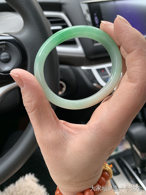 新入的小双色_手镯翡翠