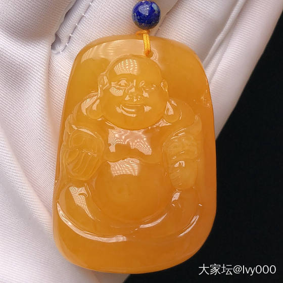 22.28克！鸡油红笑佛吊坠！颜色太美啦[色][色]过年聚会带上它绝对是焦点人物..._琥珀蜜蜡