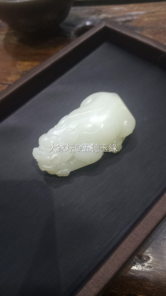 带皮的和田玉_和田玉