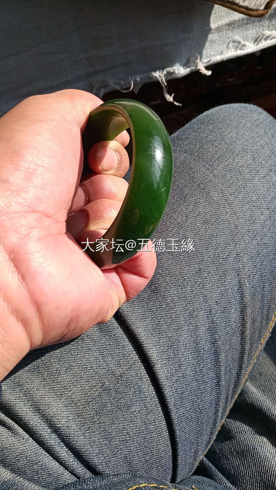 碧玉手镯到了_碧玉手镯和田玉