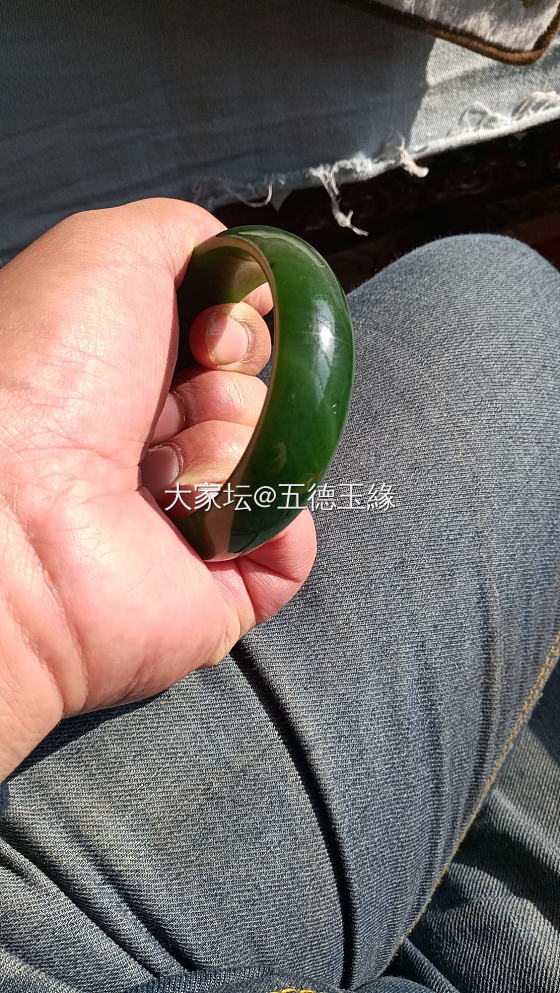 碧玉手镯到了_碧玉手镯和田玉