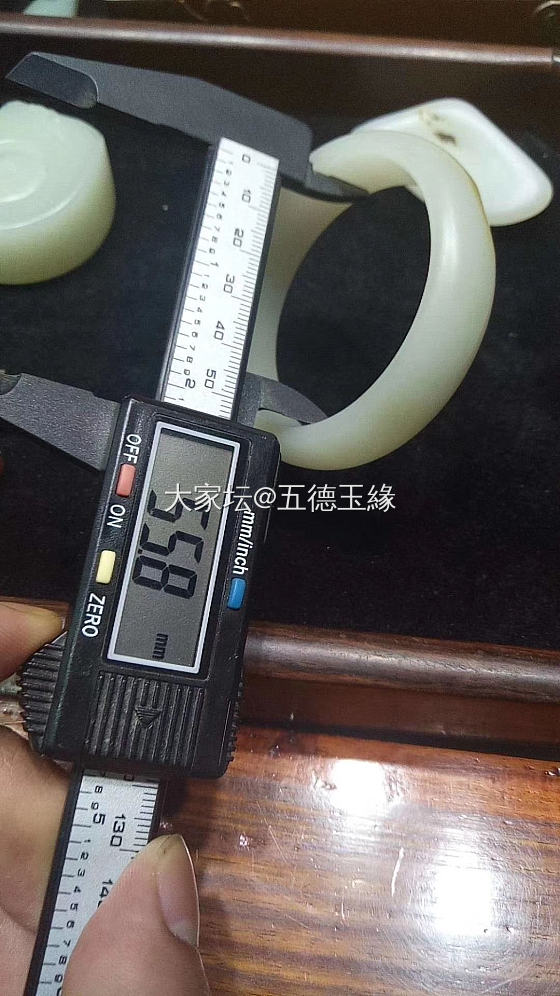 籽料手镯_和田玉