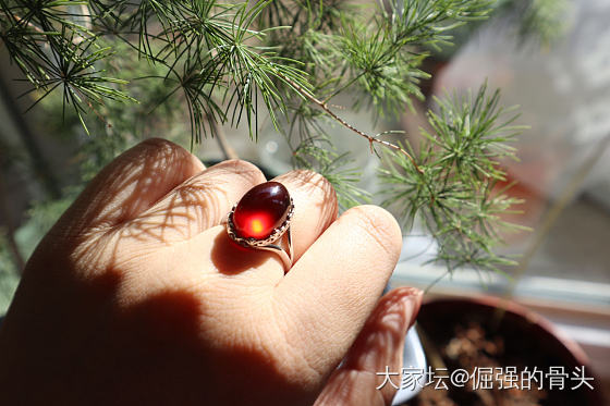 秀一枚小戒指_玉石戒指