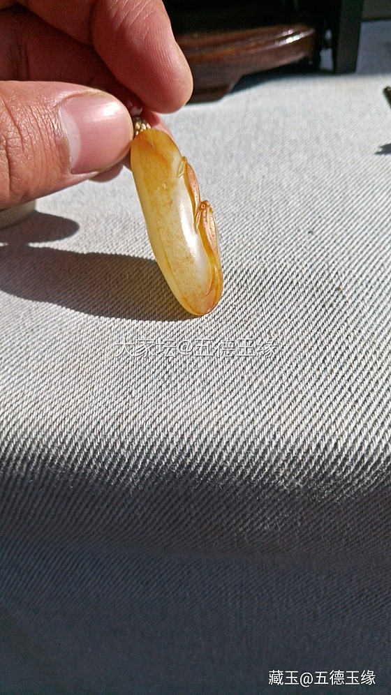 籽料的皮色放大表现_和田玉
