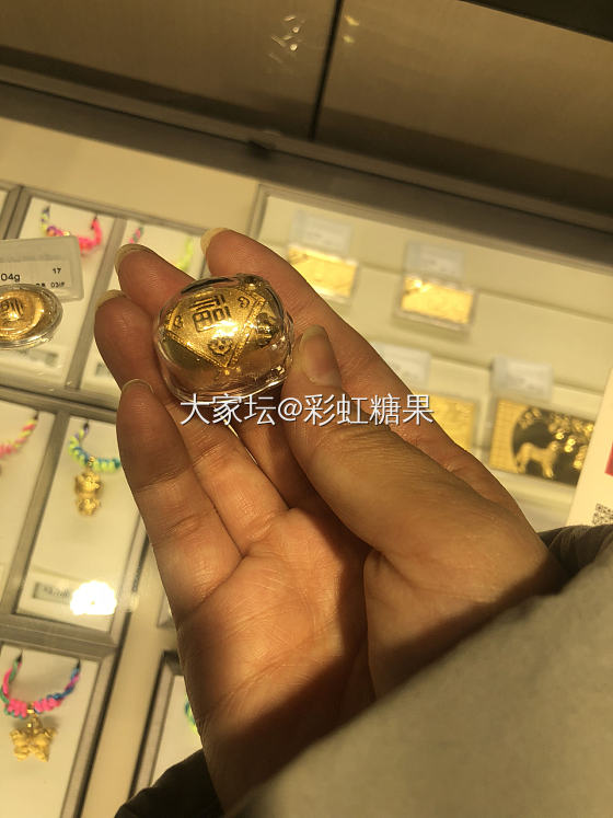 周大福家的金猪_金