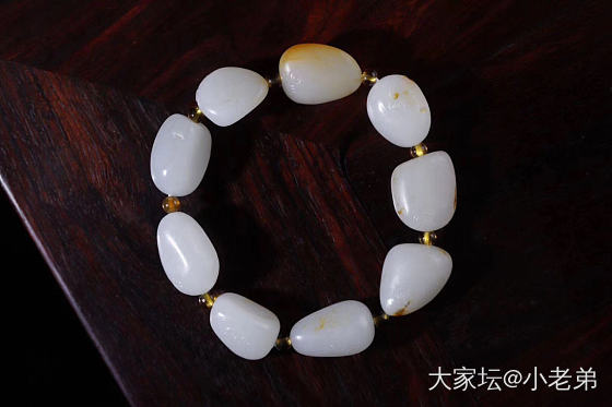 别人拍的照片总是能够成功的打击到我～_和田玉