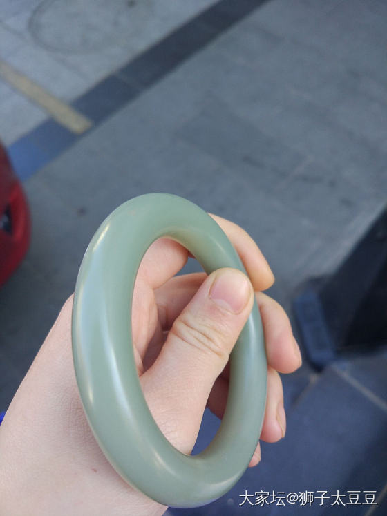 秀秀我的青青籽镯_和田玉