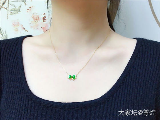 甜美时尚的满绿翡翠项链，是不是你的菜？[思考][思考][思考]_项链翡翠