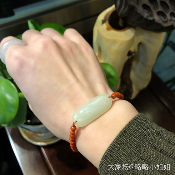 最近迷上了撸串_珠串
